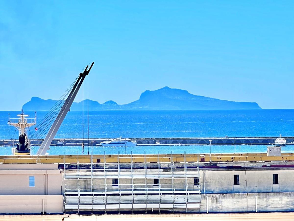 La Storia E Il Mare Di Napoli Hotel Exterior foto