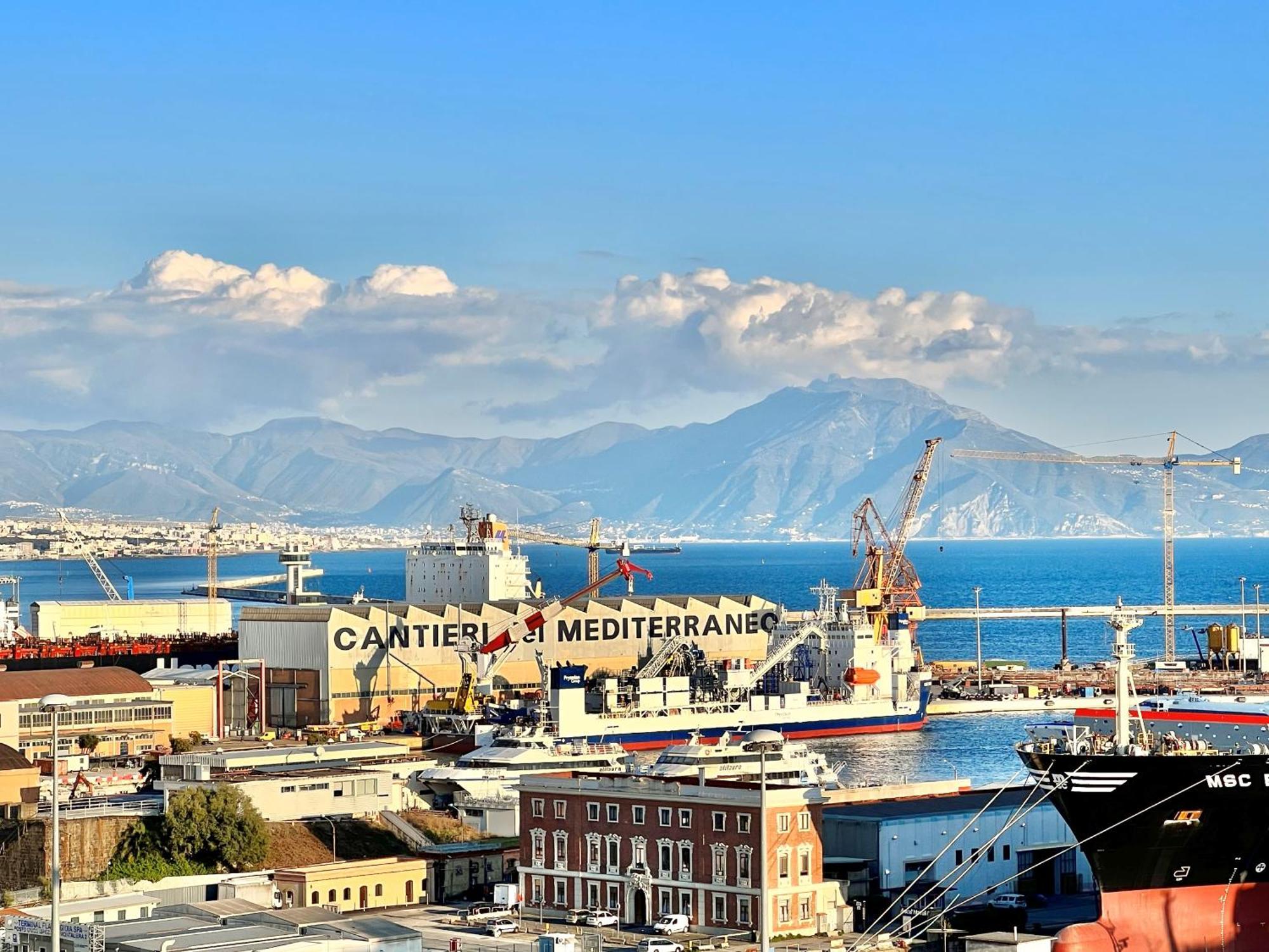 La Storia E Il Mare Di Napoli Hotel Exterior foto